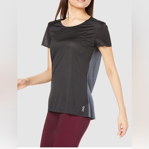 On running cloud performing black and grey shirt size M - Picture 5 of 14